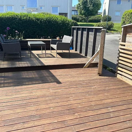 Spacious Detached House With Garden Perfect For Ons & 아파트