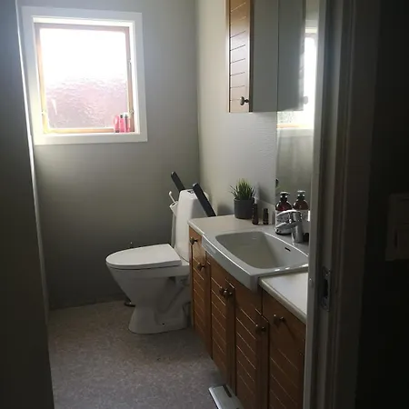 Spacious Detached House With Garden Perfect For Ons & Ставангер