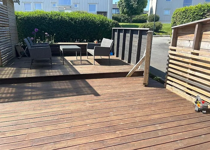 Spacious Detached House With Garden Perfect For Ons & Apartamento