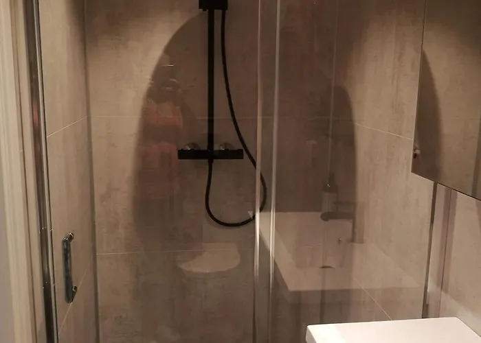 Apartamento Spacious Detached House With Garden Perfect For Ons &